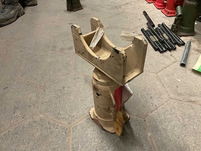 Potkrik - afbeelding 4 van  5