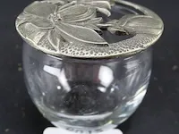 Potpourri pot met tinnen deksel - afbeelding 1 van  3