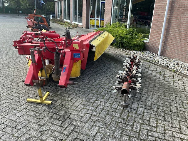 Pottinger novacat305h maaimachine - afbeelding 15 van  17