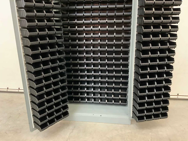 Povag - bakkenstripkast gevuld met 340 opbergbakken - afbeelding 4 van  12