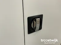 Povag archiefkast / schoonmaakkast - afbeelding 4 van  9