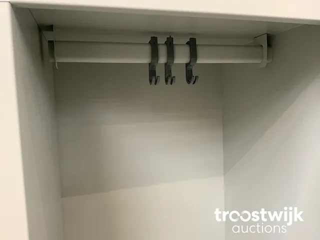 Povag archiefkast / schoonmaakkast - afbeelding 7 van  9