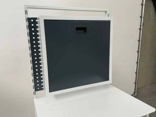 Povag computerkast werkplaats - afbeelding 3 van  6
