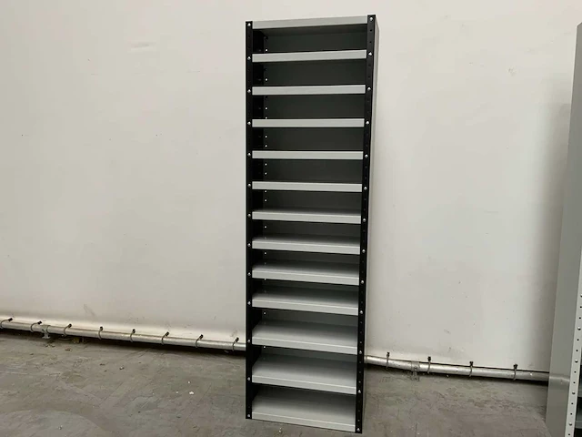 Povag omp-326.01 legbordkast - 12 legborden - 1980x600x300mm zwart/grijs - afbeelding 1 van  6