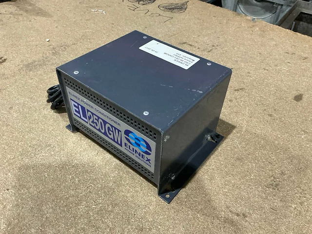 Power conditioner - afbeelding 1 van  9