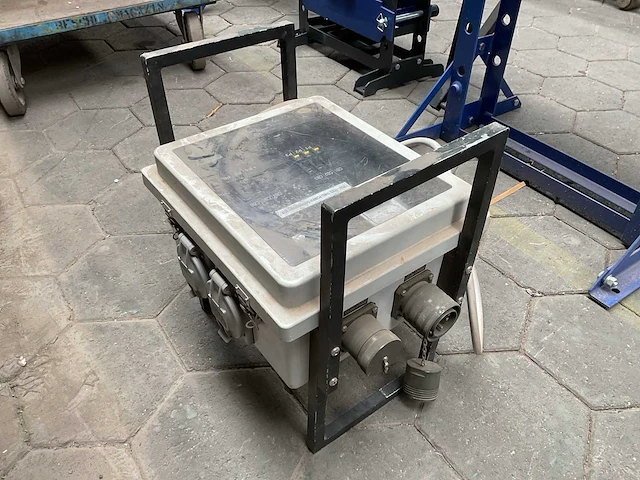 Power distribution box - afbeelding 3 van  5