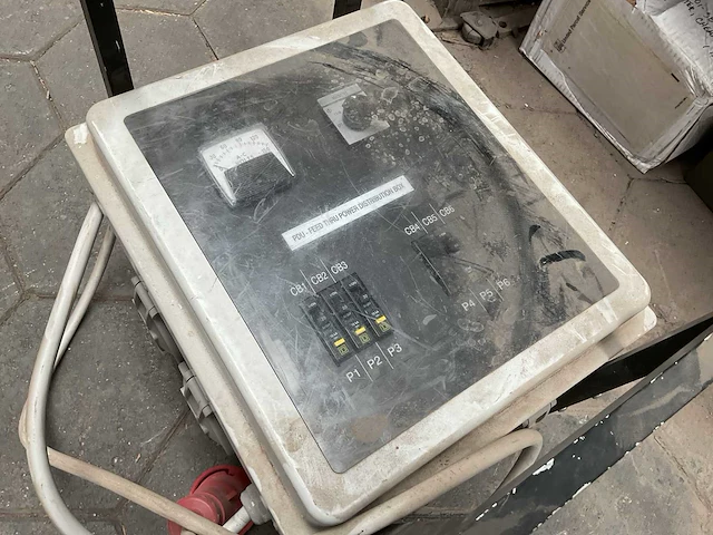 Power distribution box - afbeelding 5 van  5