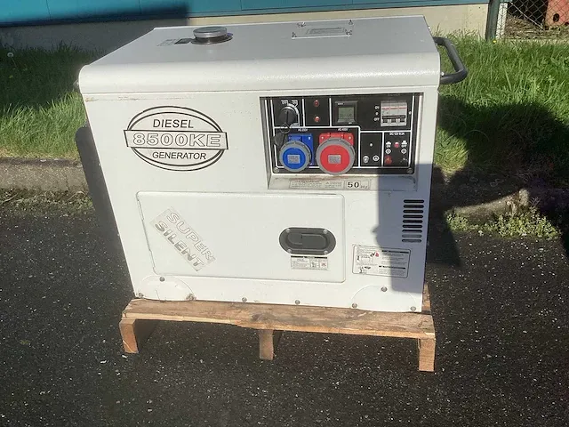 Power generator 8kva - afbeelding 1 van  8