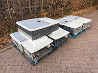 Power one - aurora trio 27.6k - gebruikte omvormer (5x)