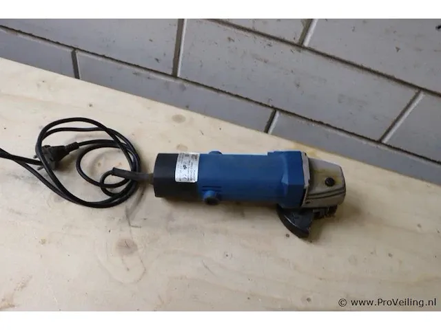 Power plus haakse slijper type pow201p - afbeelding 1 van  3