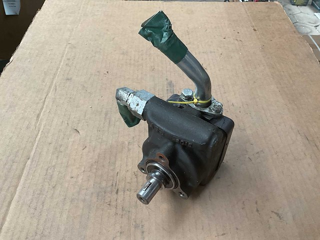 Power steering pump - afbeelding 2 van  5