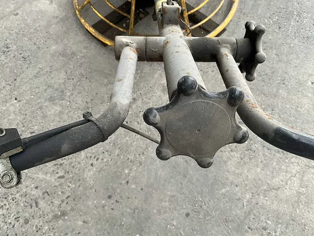 Power trowel - s90 - beton vlindermachine - afbeelding 10 van  11