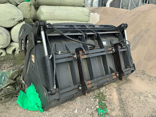 Powergrab xl 240 bor rail l graafbak met grijper - afbeelding 3 van  7