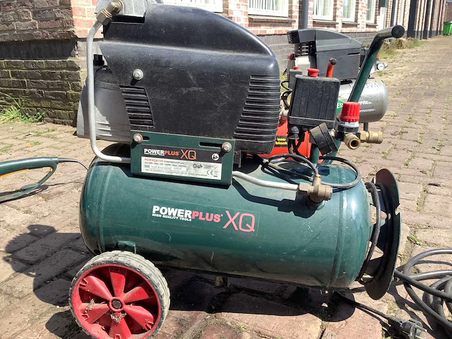 Powerplus x8105 hogedrukcompressor - afbeelding 2 van  4