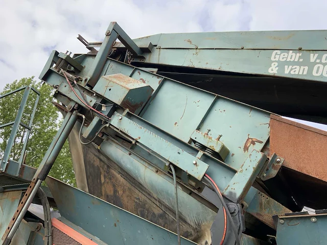 Powerscreen schudzeef 3 fracties chieftain 1200 mobiele zeefinstallatie - afbeelding 8 van  44