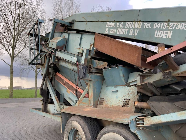 Powerscreen schudzeef 3 fracties chieftain 1200 mobiele zeefinstallatie - afbeelding 28 van  44