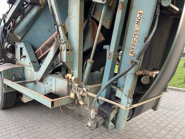 Powerscreen schudzeef 3 fracties chieftain 1200 mobiele zeefinstallatie - afbeelding 32 van  44