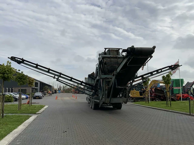 Powerscreen schudzeef 3 fracties chieftain 1200 mobiele zeefinstallatie - afbeelding 34 van  44