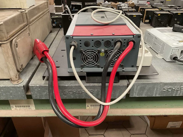 Powersine 1600va 12volt omvormer - afbeelding 2 van  3