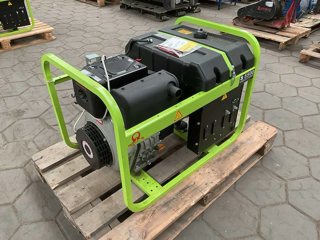 Powersystems s5500 stroomgenerator - afbeelding 1 van  7