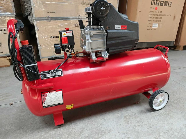 Powertech - 2024 - pt-100l - luchtcompressor - afbeelding 1 van  13