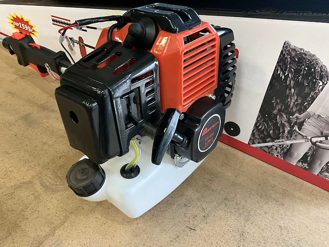 Powertech 58 cc bosmaaier 8 in 1 - afbeelding 7 van  8
