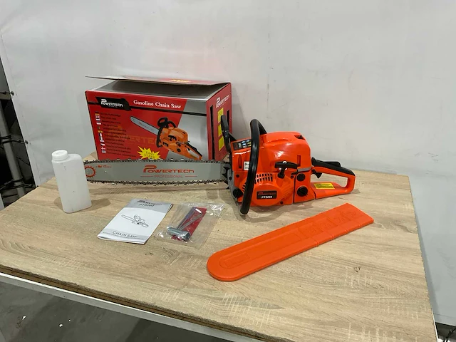 Powertech pt5200 kettingzaag - afbeelding 1 van  10