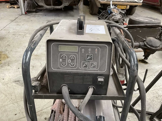 Powertherm xp45 plasmasnijmachine - afbeelding 9 van  11