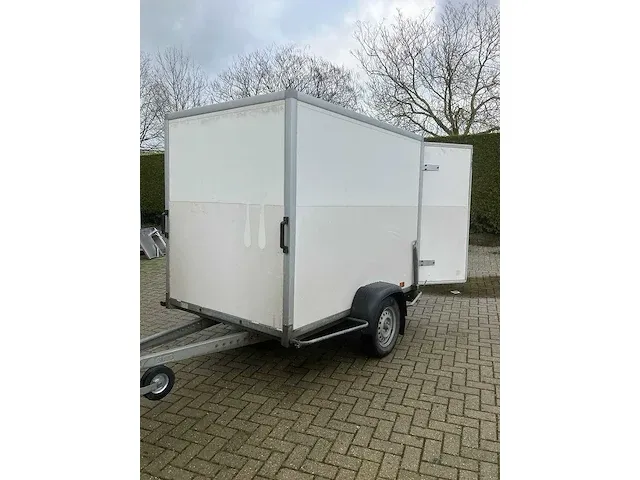 Powertrailer - gesloten - aanhangwagen - afbeelding 8 van  8