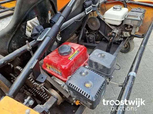 Powerturn | gemotoriseerd attractievoertuig | honda motoren - afbeelding 10 van  13