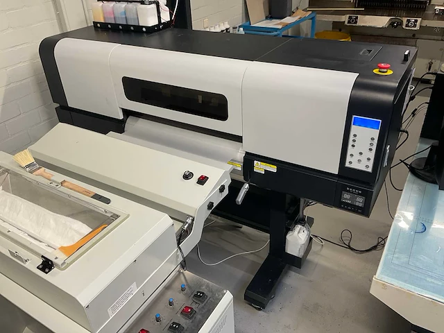 Pps - 2022 - digital printing powder machine : hy1500-2 / hy6900-4 printer / hy1800 smoke purifier / desktop opstelling - afbeelding 10 van  45