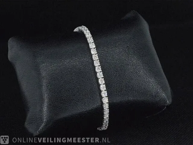 Prachtige witgouden tennis armband met 52 diamanten 5.25 ct (gecertificeerd) - nieuw - afbeelding 4 van  8