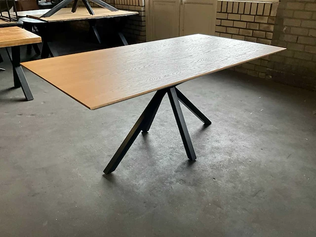 Praggio eetkamertafel - afbeelding 2 van  15