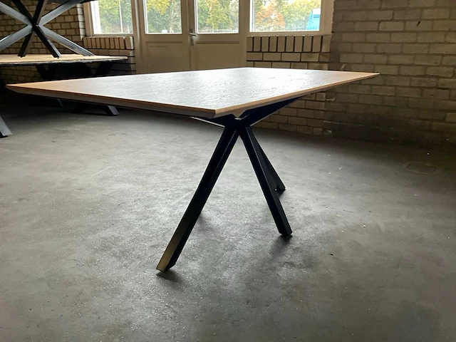 Praggio eetkamertafel - afbeelding 14 van  15