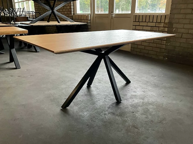 Praggio eetkamertafel - afbeelding 15 van  15