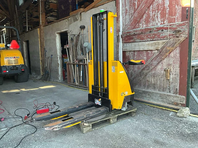 Pramac lifter plus - gx12 - elektrische stapelaar - afbeelding 1 van  23