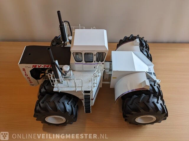 Precisie schaalmodel die-cast, big bud 16v 747 wd tractor / schaal 1:16 - afbeelding 8 van  15