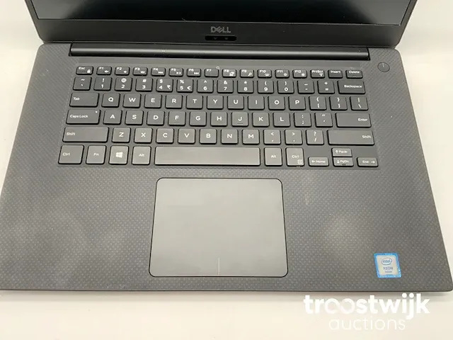 Precision 5540 15.6”, xeon(r) e5-2276m, 16 gb ram, 256 gb nvme (ssd), nvidia quadro t2000 mobile 4 gb laptop - afbeelding 4 van  6