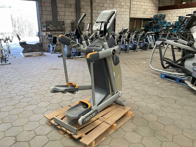 Precor 100i steptrainer - afbeelding 4 van  5