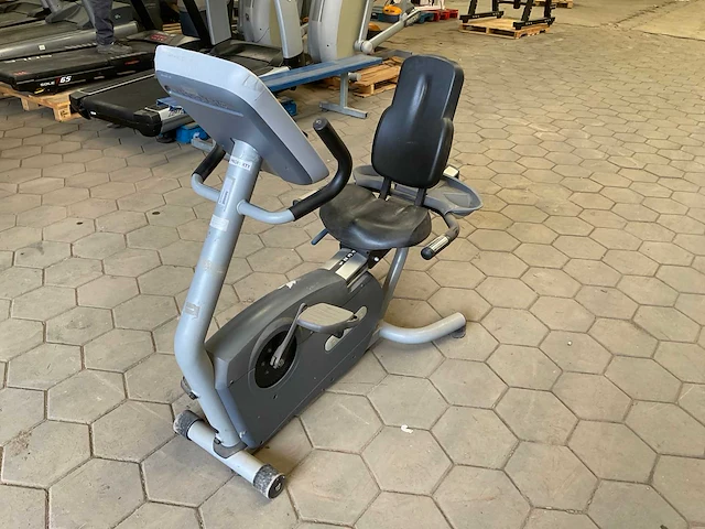 Precor 846i home trainer - afbeelding 4 van  5