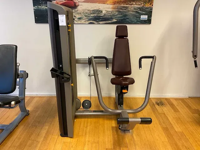 Precor c line chest press machine - afbeelding 6 van  12