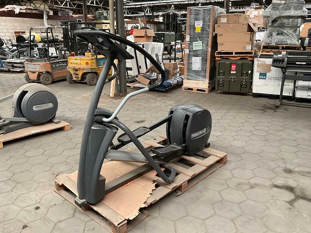 Precor efx524 crosstrainer - afbeelding 3 van  7