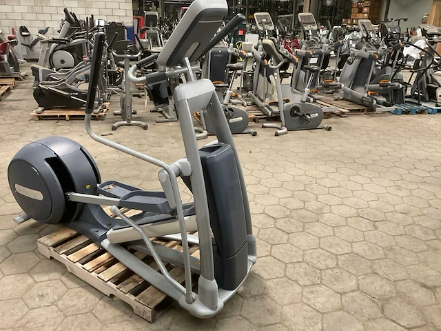 Precor efx576i crosstrainer - afbeelding 3 van  8