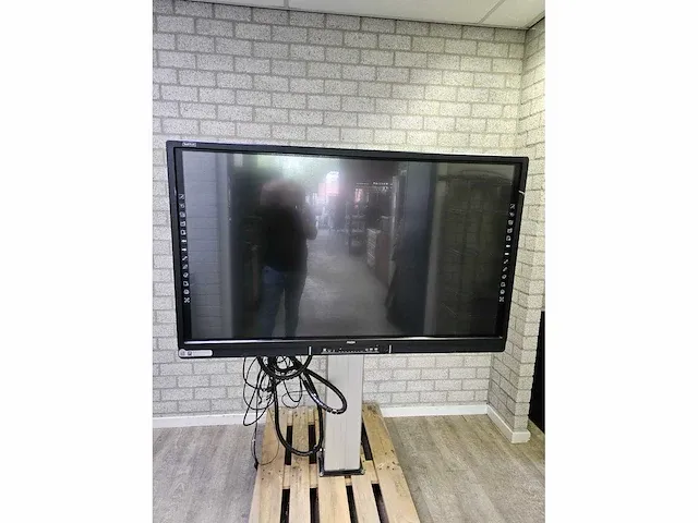 Predia pro 65 touch beeldscherm - afbeelding 2 van  7