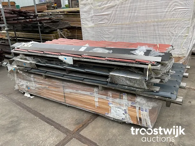 Prefab kapschuur - afbeelding 1 van  5