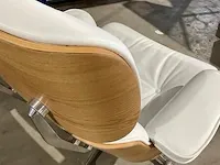 Premium eames lounge chair met ottoman in essen en echt wit leer, essen / wit - afbeelding 4 van  9