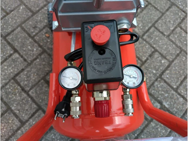 Premium stahl - 2024 - 50 liter oliegesmeerde compressor - afbeelding 8 van  8