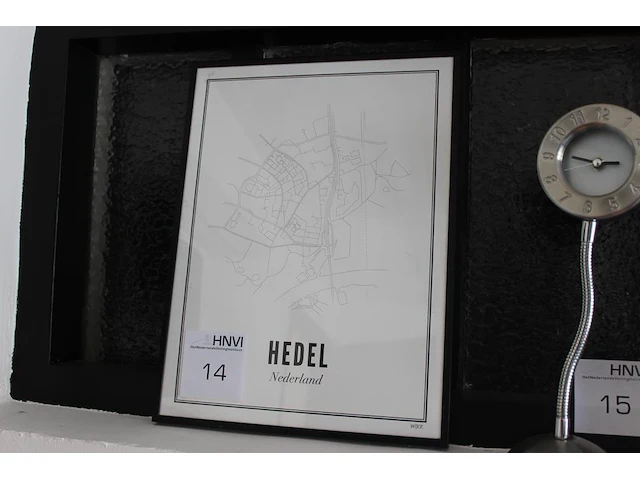 Prent in lijst "hedel" afm. 31 x 41 cm. - afbeelding 1 van  2