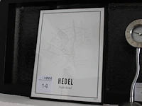 Prent in lijst "hedel" afm. 31 x 41 cm. - afbeelding 1 van  2