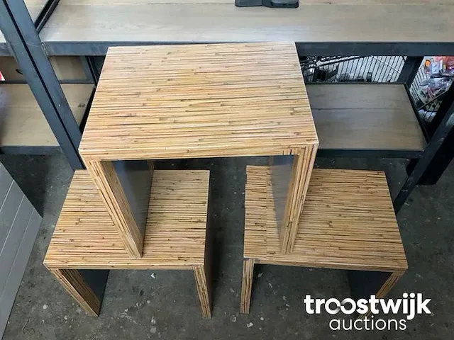 Presentatie krukken - afbeelding 2 van  2